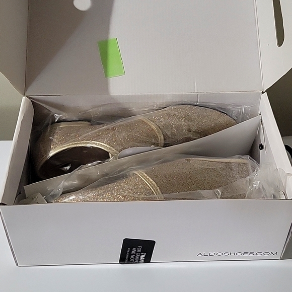 NWT Aldo shoes, 39B - Picture 3 of 5